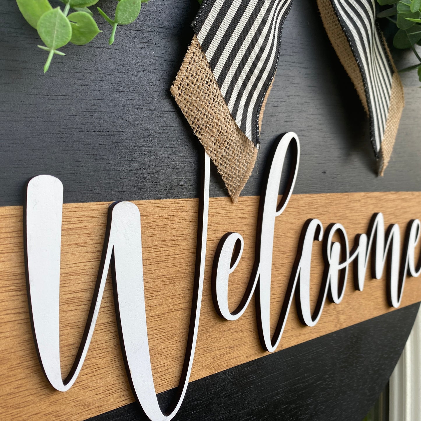 Round Welcome Door Sign, 3-D Welcome Door Hanger, Round Wooden Sign