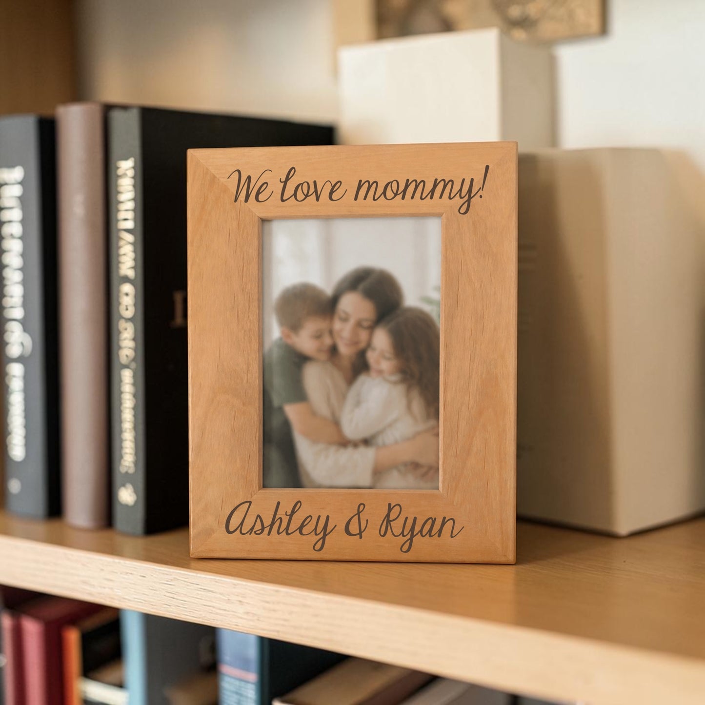 Personalized Mother’s Day Frame, Engraved Alder Wood Picture Frame, I Love Mommy Frame, Custom Kids Names Photo Frame, 4x6 Wooden Mom Gift